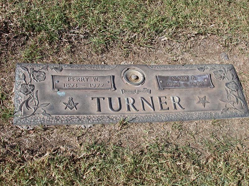 Headstone -  Perry and Bulah Turner.JPG